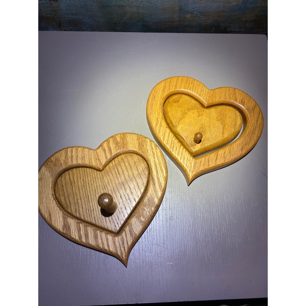 Vintage Wood Heart Wall Hooks Set of 2 Rustic Farmhouse Peg Hangers Honey Oak